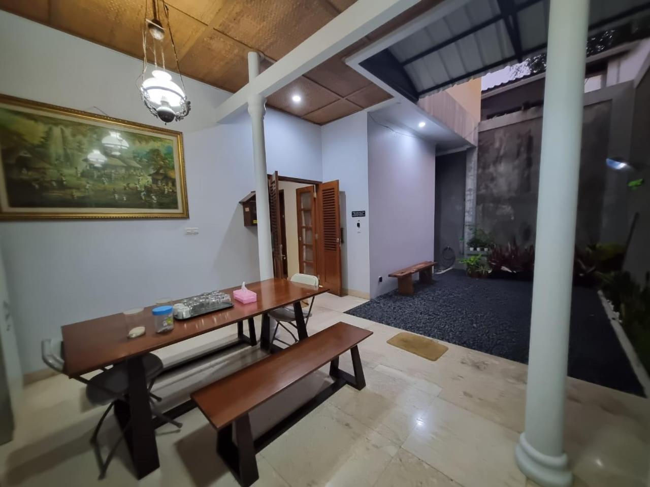 House Of Kadipaten Yogyakarta Extérieur photo